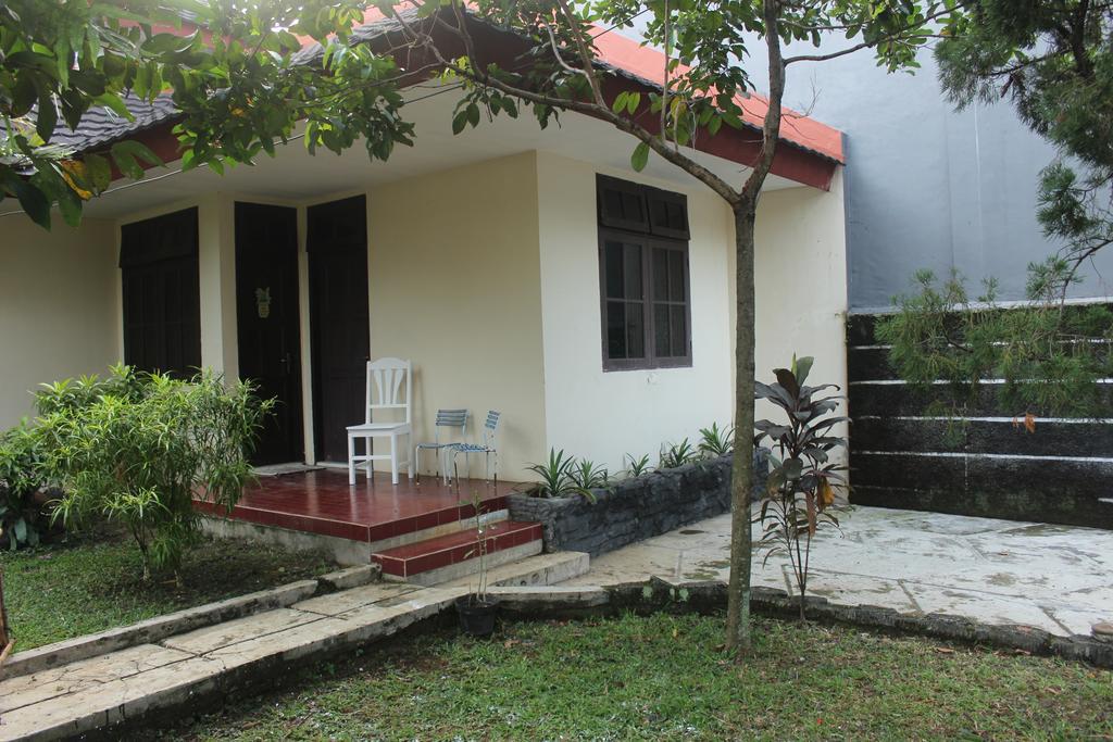 Riverrun Home Bogor Exterior foto